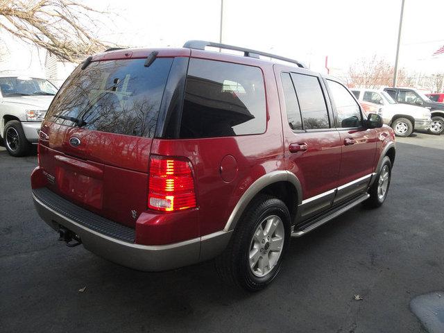 Ford Explorer 2003 photo 3