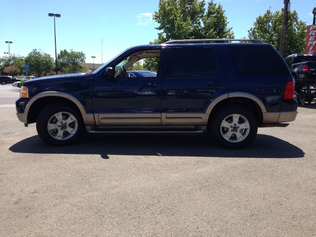 Ford Explorer 2003 photo 2