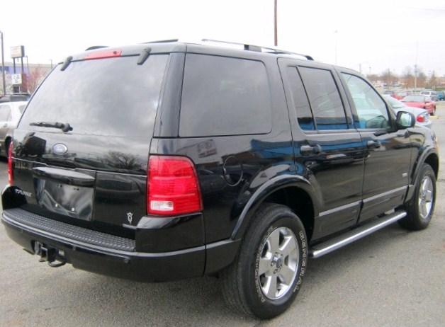 Ford Explorer 2003 photo 4