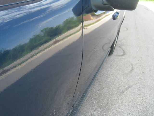 Ford Explorer 2003 photo 2