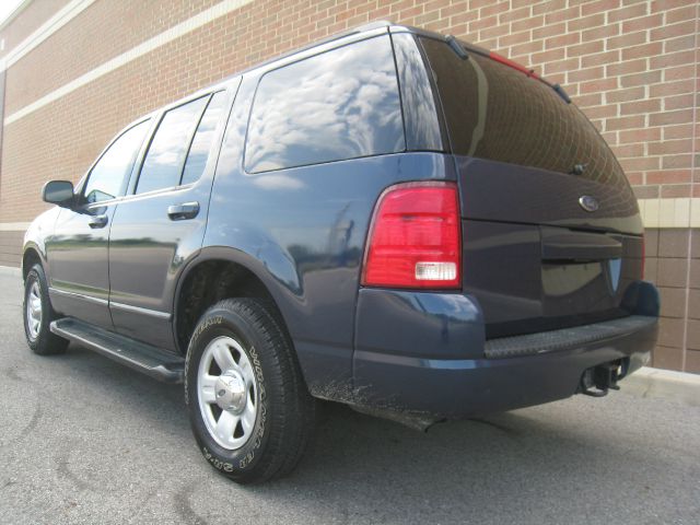Ford Explorer 2003 photo 29