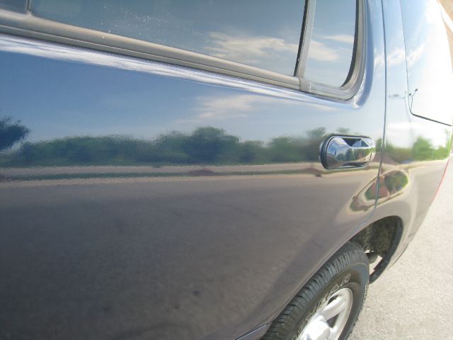 Ford Explorer 2003 photo 30
