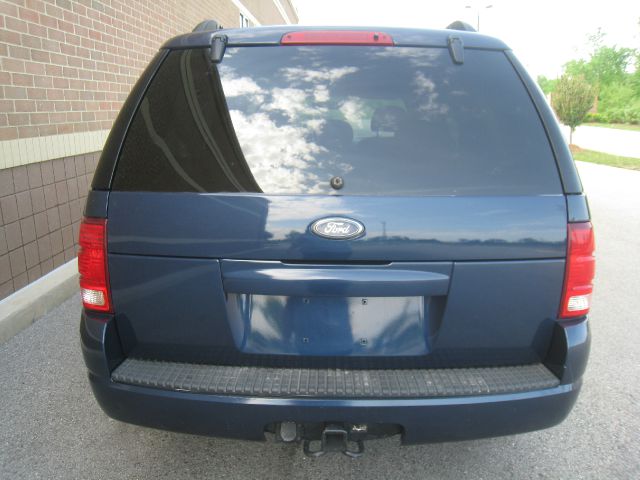 Ford Explorer 2003 photo 4