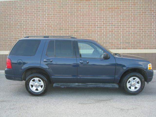 Ford Explorer 2003 photo 7
