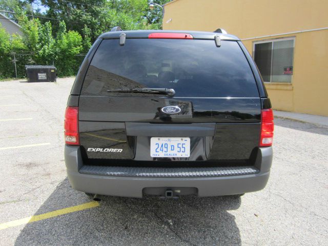 Ford Explorer 2003 photo 1