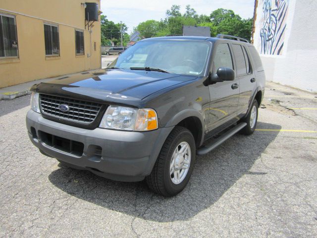 Ford Explorer 2003 photo 10