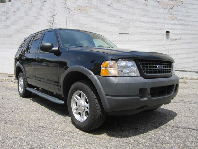 Ford Explorer 2003 photo 13