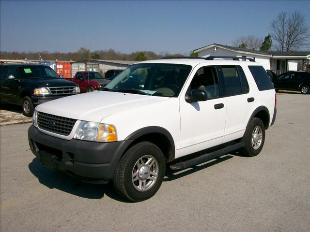 Ford Explorer 2003 photo 2