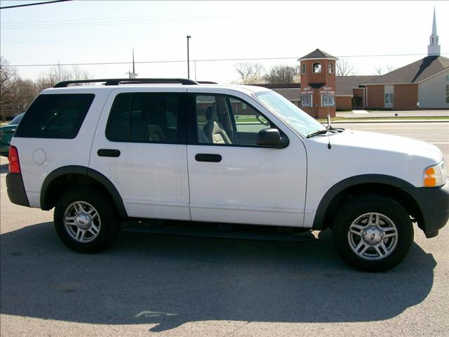Ford Explorer 2003 photo 3