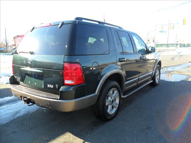 Ford Explorer 2003 photo 2