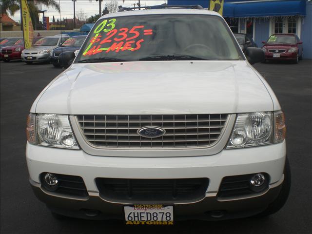 Ford Explorer 2003 photo 1