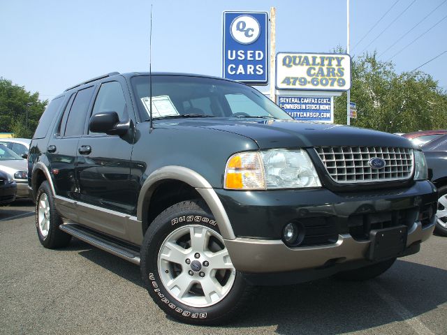 Ford Explorer Custom Deluxe SUV