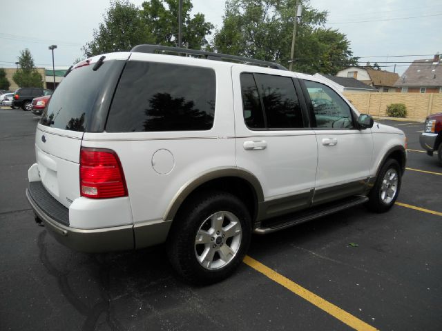 Ford Explorer 2003 photo 2