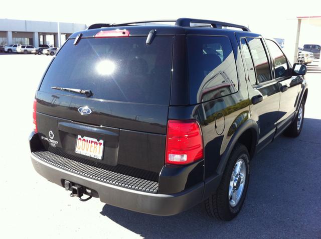 Ford Explorer 2003 photo 5
