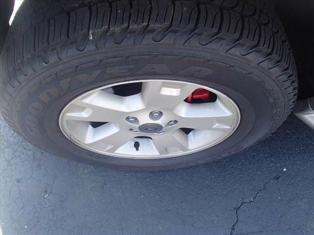 Ford Explorer 2003 photo 10