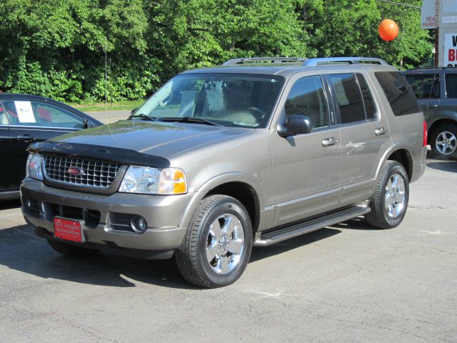 Ford Explorer 2003 photo 10