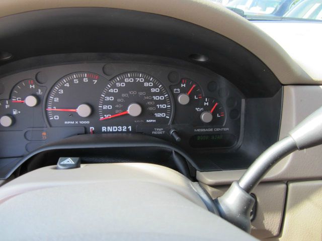 Ford Explorer 2003 photo 7
