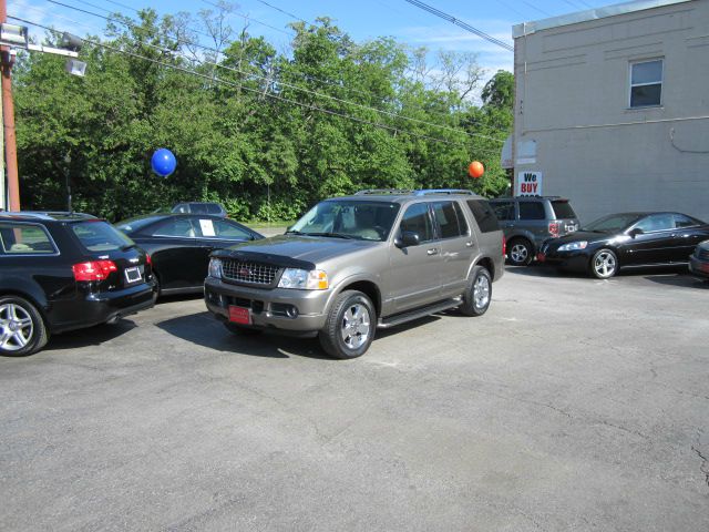 Ford Explorer 2003 photo 8