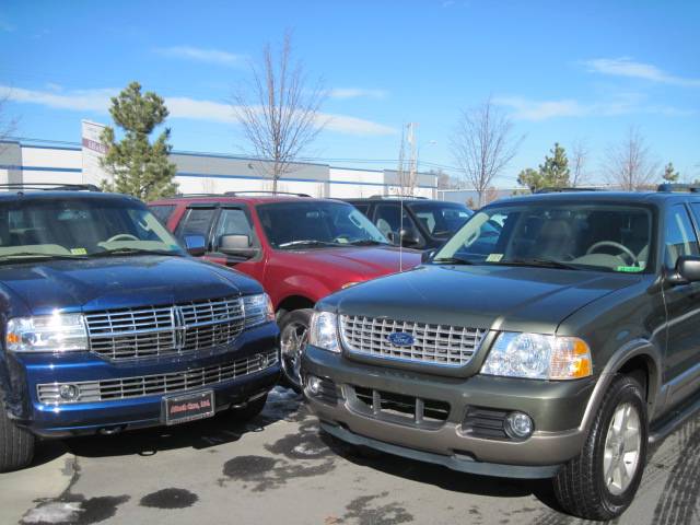 Ford Explorer 2003 photo 1