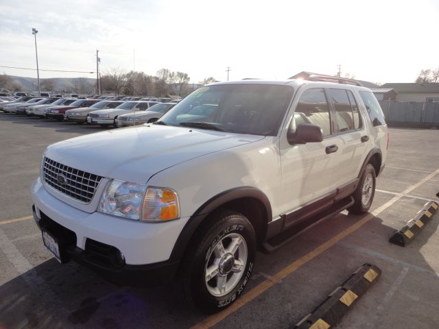 Ford Explorer 2003 photo 4