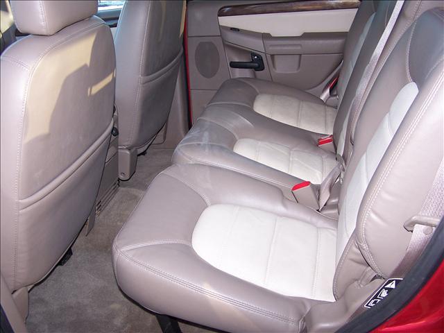 Ford Explorer 2003 photo 5