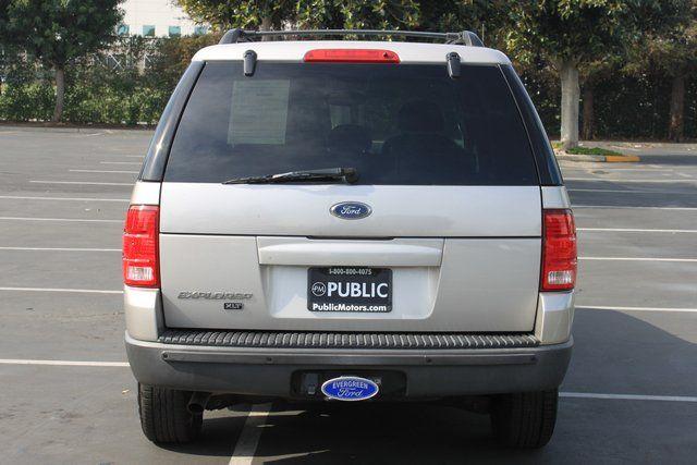 Ford Explorer 2003 photo 4