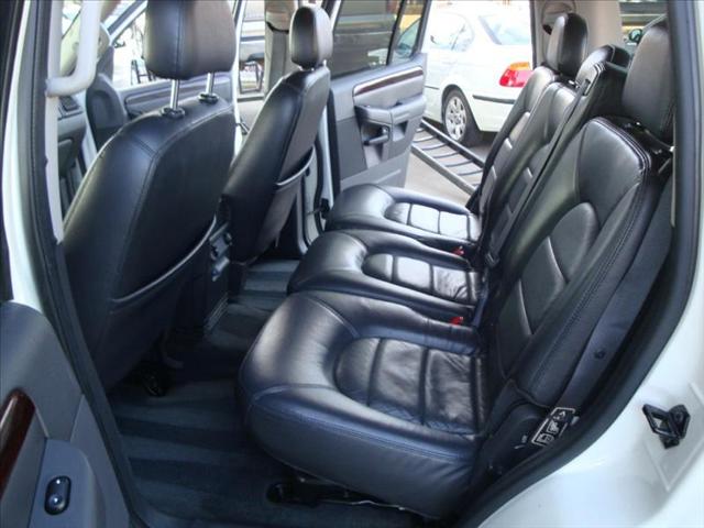 Ford Explorer 2003 photo 2