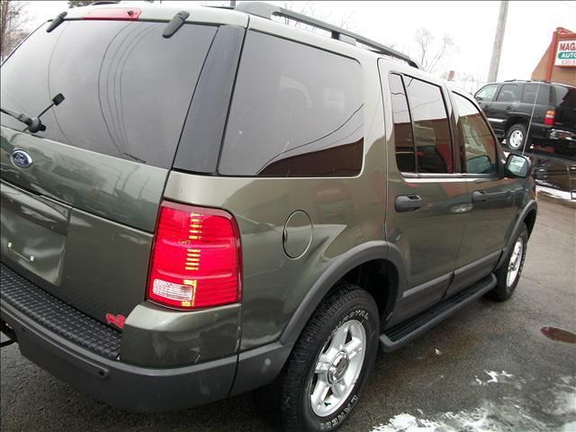 Ford Explorer 2003 photo 5