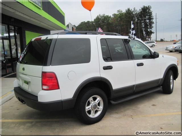 Ford Explorer 2003 photo 1
