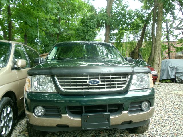Ford Explorer 2003 photo 1