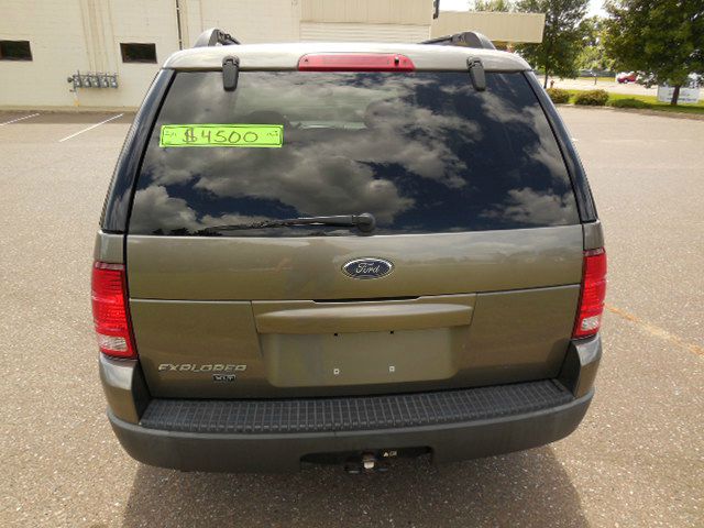 Ford Explorer 2003 photo 1