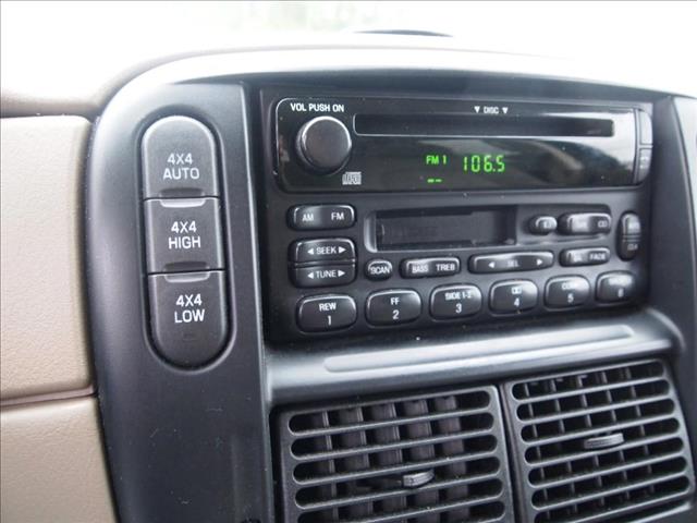 Ford Explorer 2003 photo 4