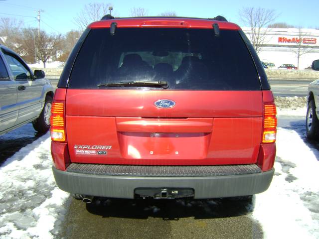 Ford Explorer 2003 photo 4