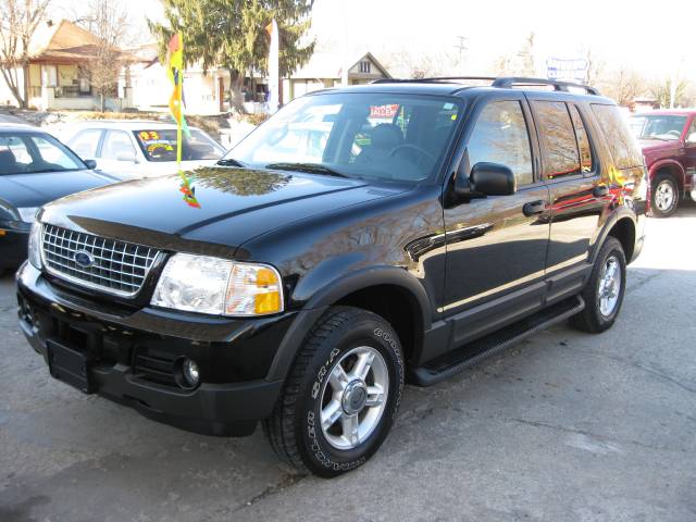 Ford Explorer 2003 photo 2