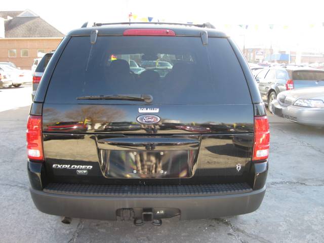 Ford Explorer 2003 photo 3