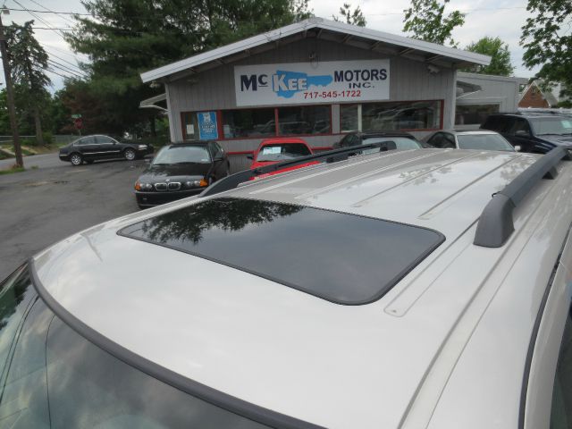 Ford Explorer 2003 photo 18