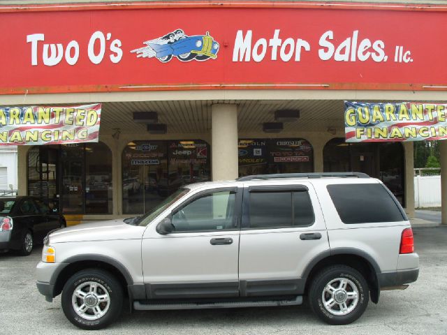 Ford Explorer 2003 photo 3