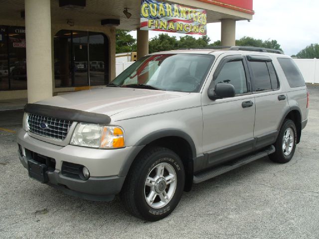 Ford Explorer 2003 photo 4