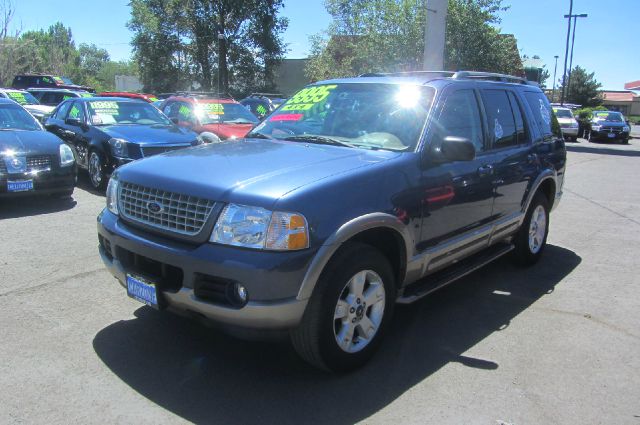 Ford Explorer 2003 photo 3