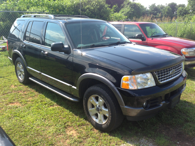 Ford Explorer 2003 photo 2