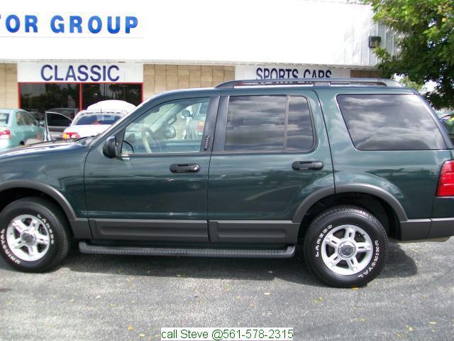 Ford Explorer 2003 photo 1