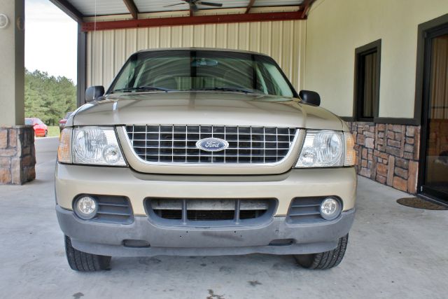 Ford Explorer 2003 photo 1