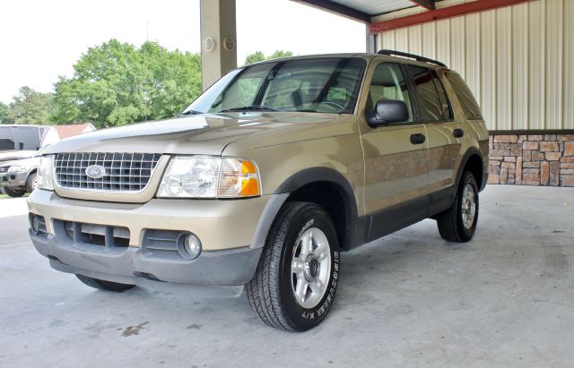 Ford Explorer 2003 photo 2