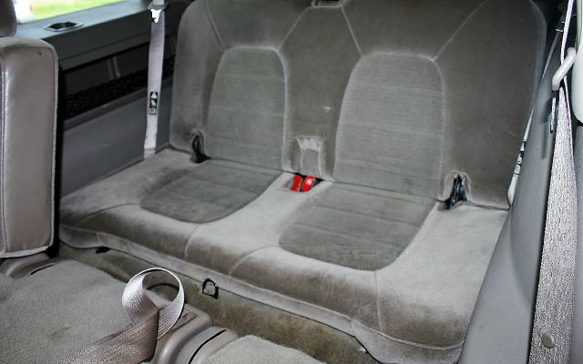 Ford Explorer 2003 photo 3