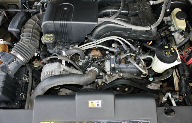 Ford Explorer 2003 photo 4