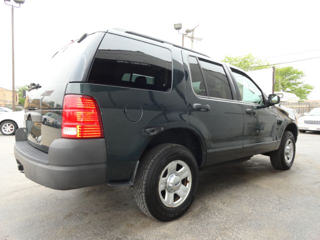 Ford Explorer 2003 photo 3