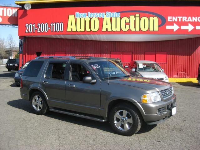 Ford Explorer 2003 photo 1