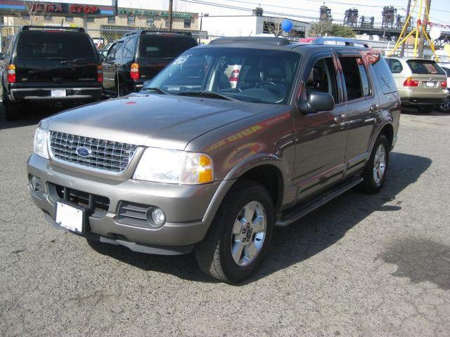Ford Explorer 2003 photo 4