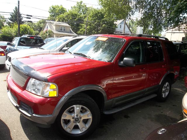 Ford Explorer 2003 photo 2