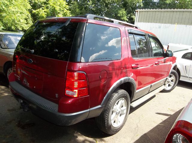 Ford Explorer 2003 photo 4